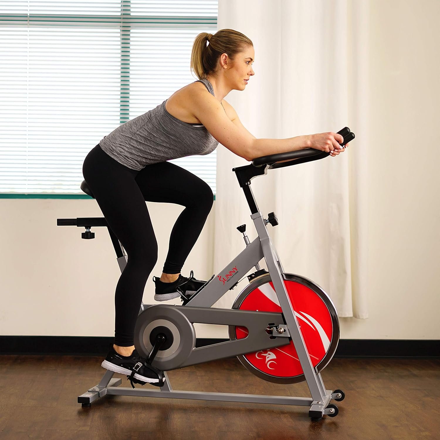 Sunny Health  Fitness Stationary Indoor Cycling Bike